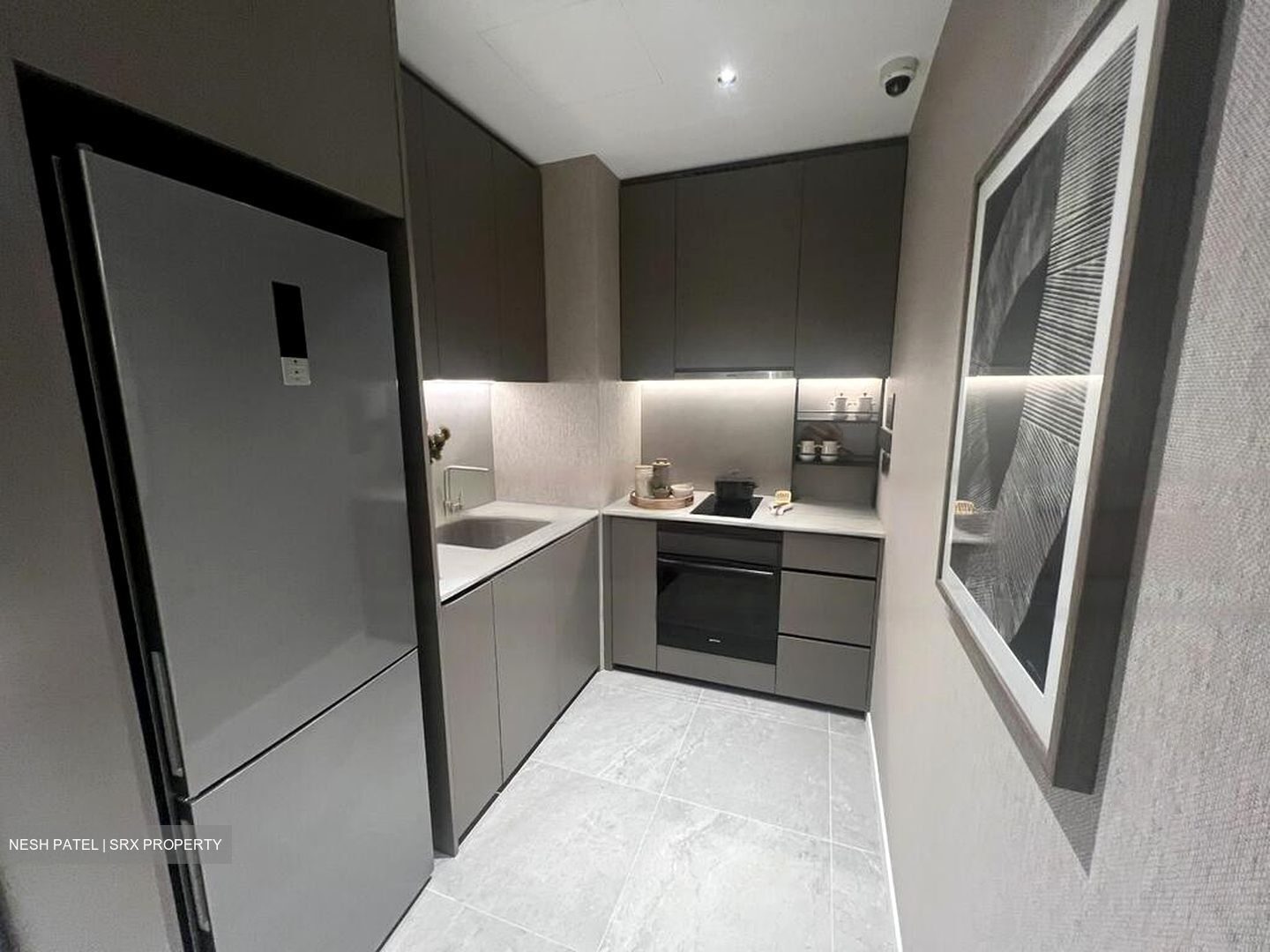 Beach Road (D7), Condominium #475391021
